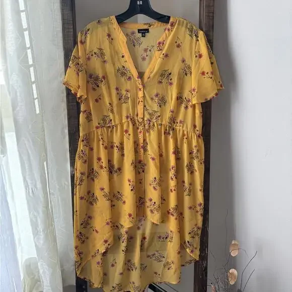 Torrid Lightweight High Low top - Picture 1 of 5